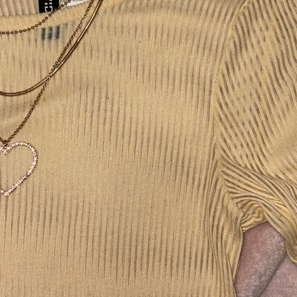 mesh striped pastel yellow top - Picture 2 of 3